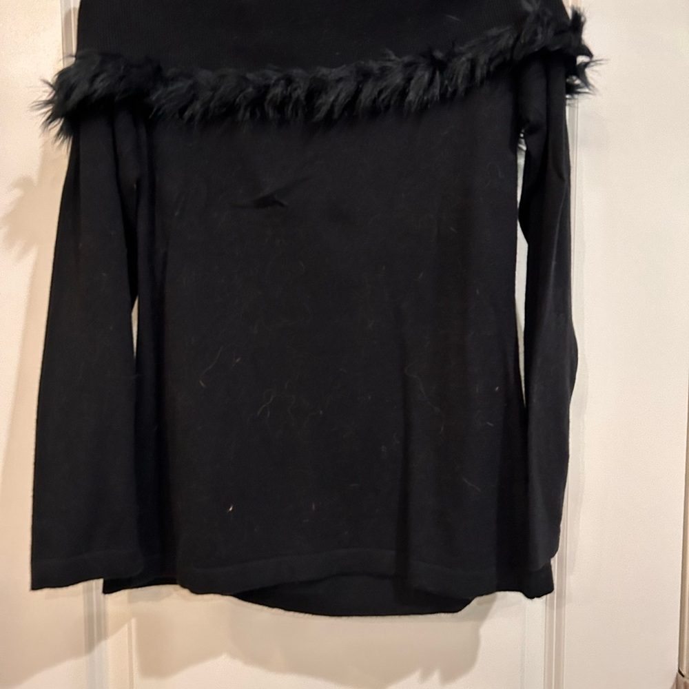 Lilly Pulitzer Black Off-the-Shoulder Sweater